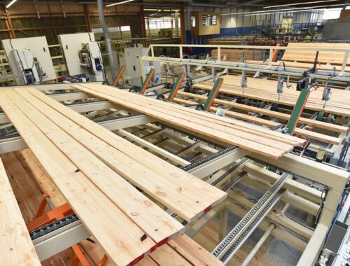 Прогноз цен на обрезную доску в 2026 году: как повлияют погода и издержки — Коммерсантъ