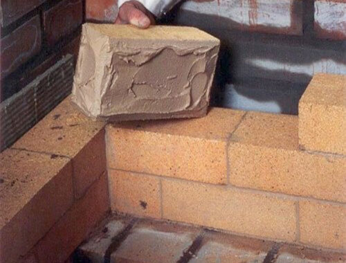 На что можно укладывать кирпич, если не на цемент — Самоделкино — Медиаплатформа МирТесен